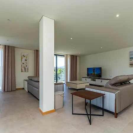 Lima Riverview Aparthotel Ponte de Lima